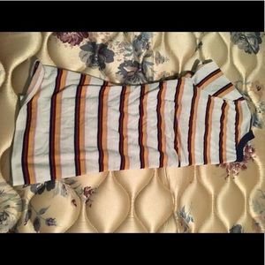 Short sleeve with stripes